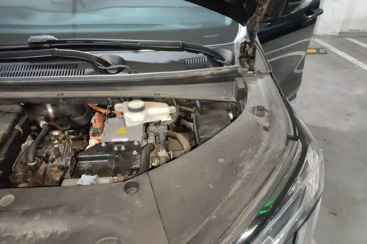 Used GAC Trumpchi E9 2023 E9 Master Model Engine Bay Left