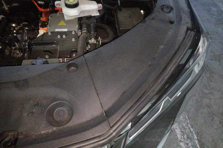 Used GAC Trumpchi E9 2023 E9 Championship Edition Engine Bay Left