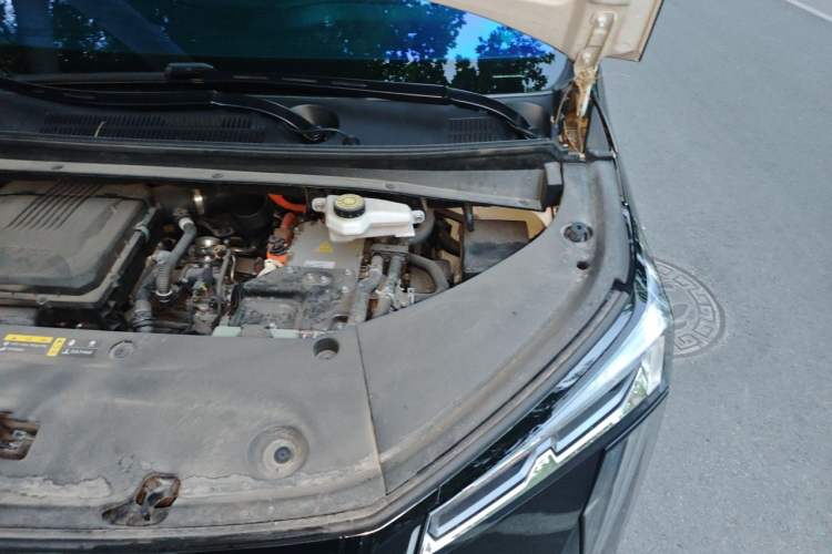 Used GAC Trumpchi E9 2023 E9 Master Model Engine Bay Left