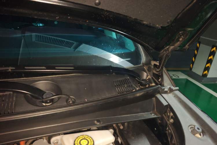 Used GAC Trumpchi E9 2023 E9 Championship Edition Engine Bay Left