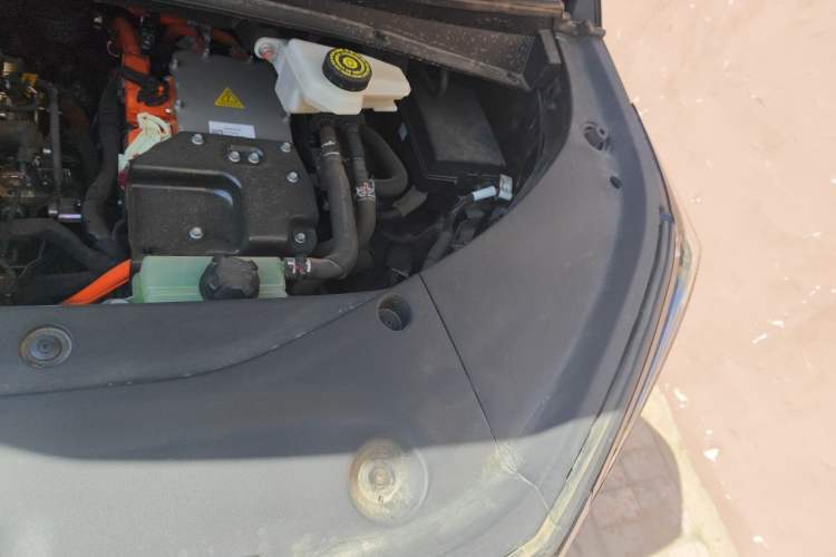 Used GAC Trumpchi E9 2023 E9 Master Model Engine Bay Left