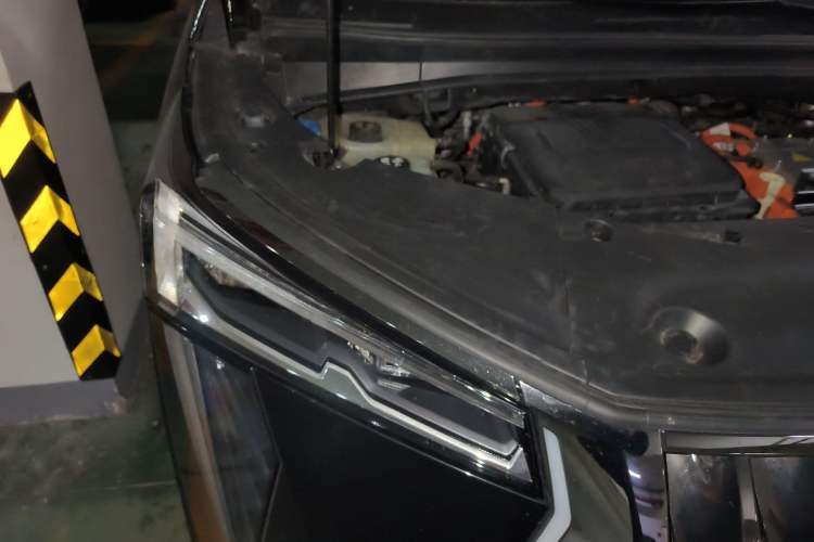 Used GAC Trumpchi E9 2023 E9 Master Model Engine Bay Right