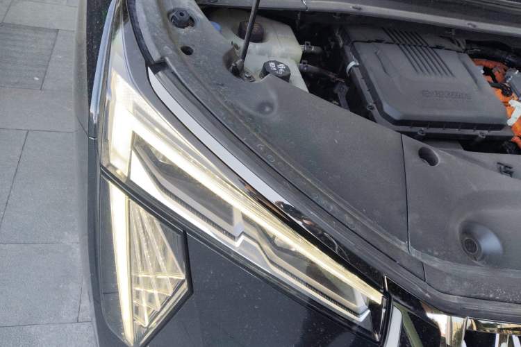 Used GAC Trumpchi E9 2023 E9 Master Model Engine Bay Right