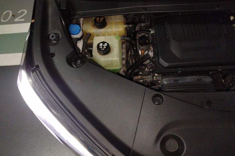 Used GAC Trumpchi E9 2023 E9 Master Model Engine Bay Right