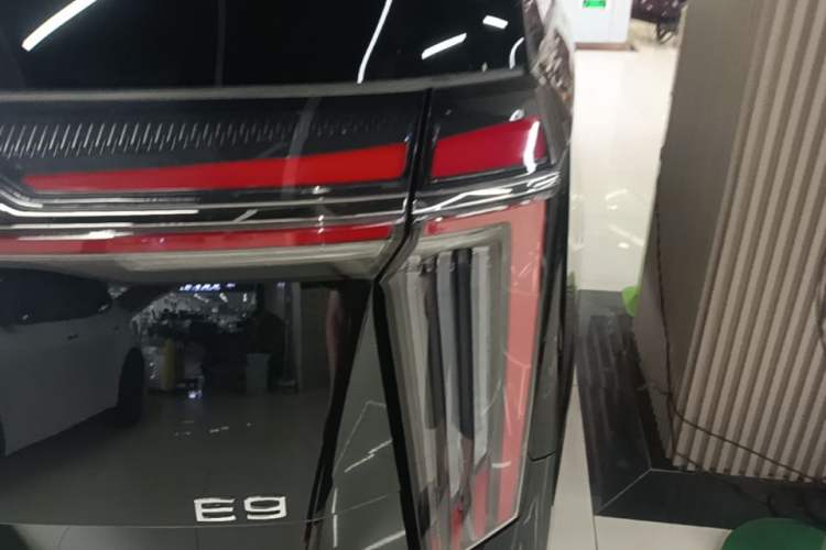 Used GAC Trumpchi E9 2023 E9 Championship Edition Exterior 3