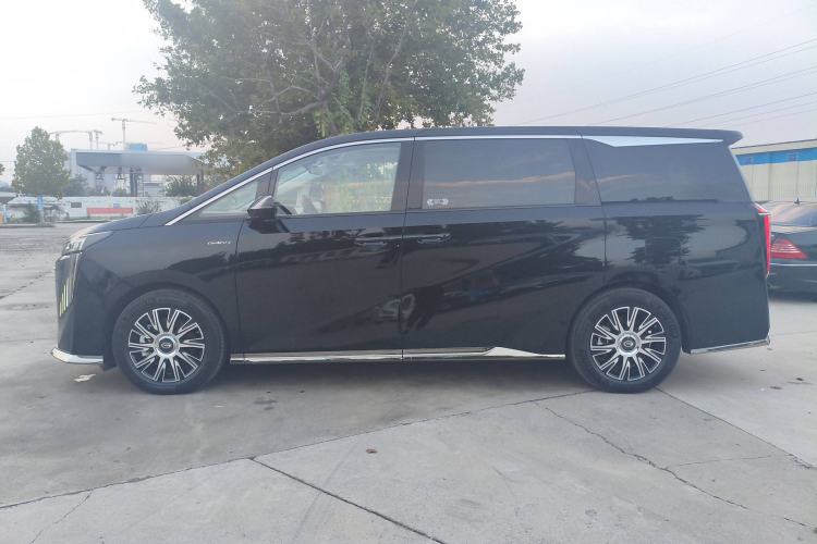 Used GAC Trumpchi E9 2023 E9 MAX Exterior 3