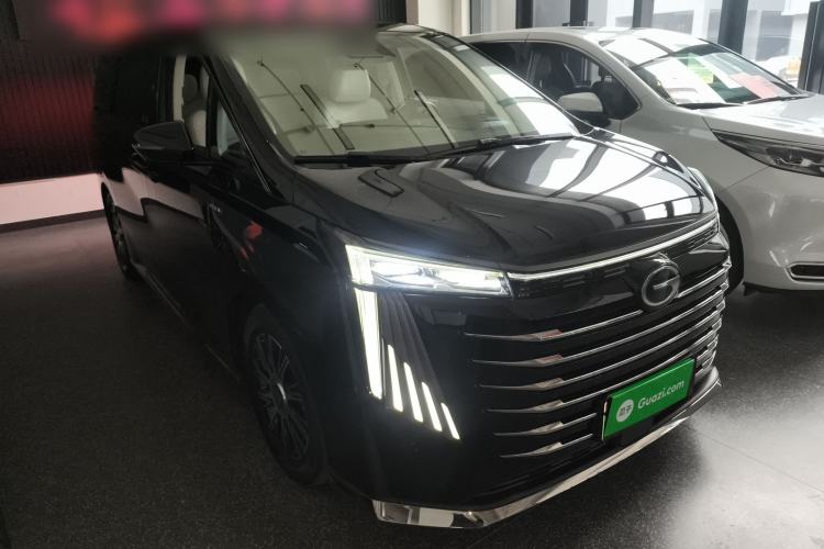 Used GAC Trumpchi E9 2023 E9 MAX Front Right 45 Deg