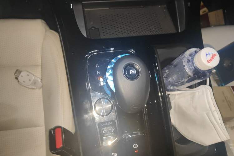 Used GAC Trumpchi E9 2023 E9 Master Model Gear Lever