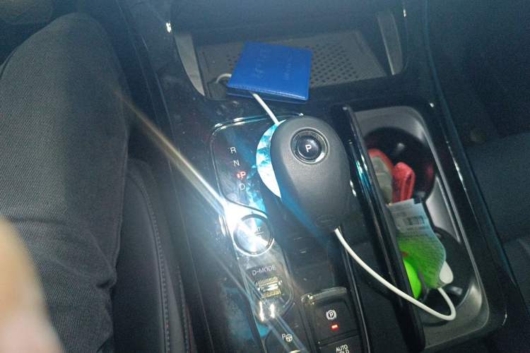 Used GAC Trumpchi E9 2023 E9 Master Model Gear Lever