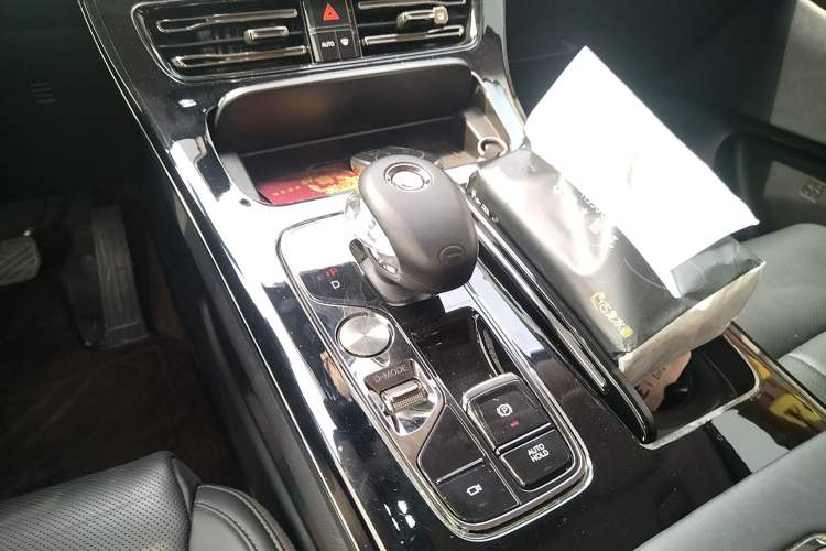 Used GAC Trumpchi E9 2023 E9 Championship Edition Gear Lever