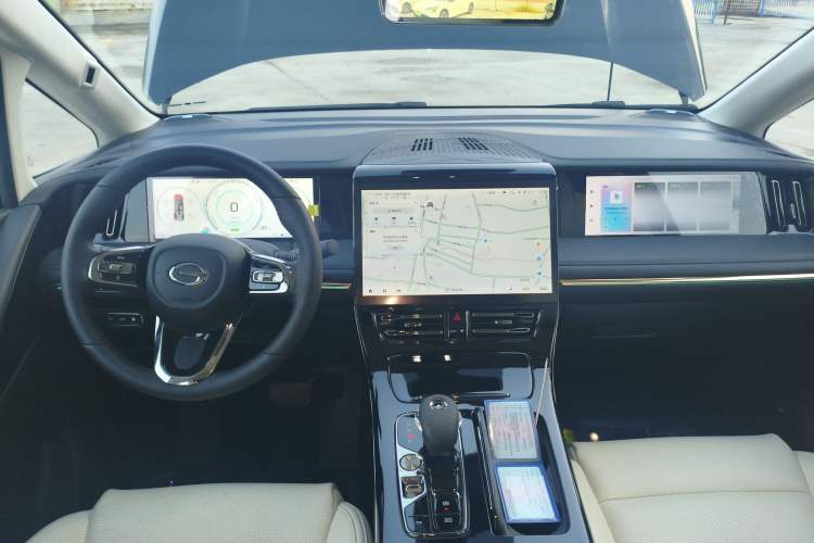 Used GAC Trumpchi E9 2023 E9 MAX Interior 2