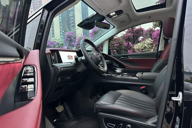 Used GAC Trumpchi E9 2023 E9 Championship Edition Interior 7