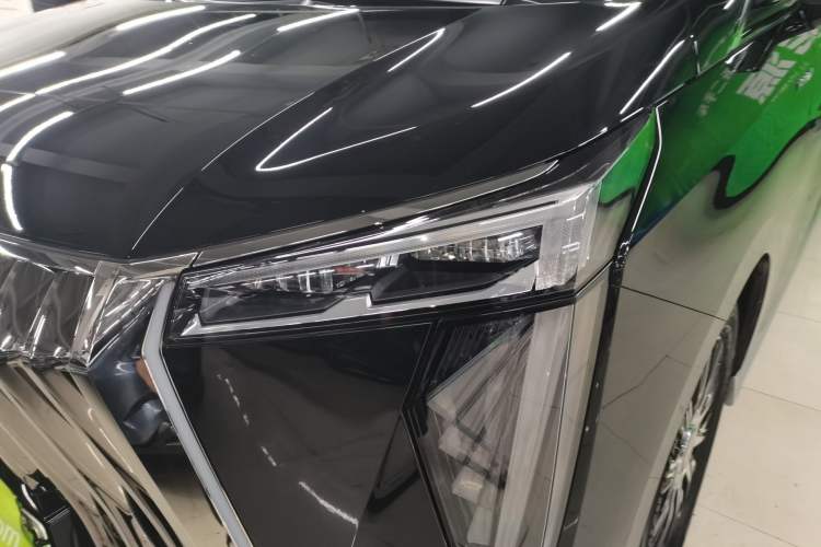 Used GAC Trumpchi E9 2023 E9 Championship Edition Left Front Headlight