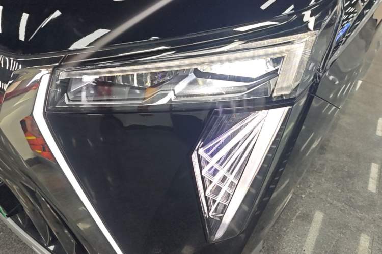 Used GAC Trumpchi E9 2023 E9 Master Model Left Front Headlight
