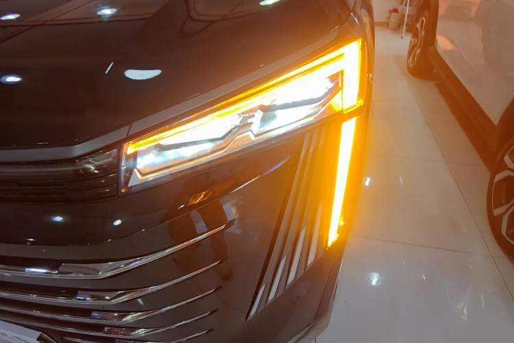 Used GAC Trumpchi E9 2023 E9 MAX Left Front Headlight