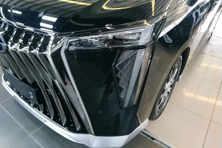 Used GAC Trumpchi E9 2023 E9 Championship Edition Left Front Headlight