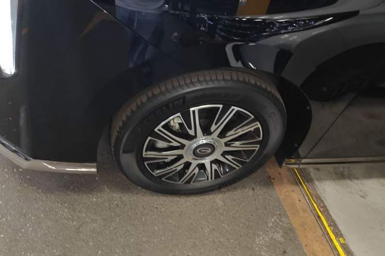 Used GAC Trumpchi E9 2023 E9 MAX Left Front Wheel Hub