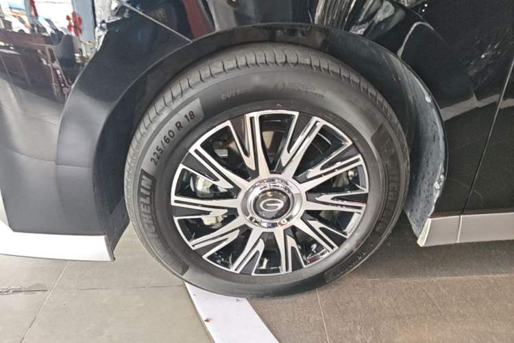 Used GAC Trumpchi E9 2023 E9 Championship Edition Left Front Wheel Hub