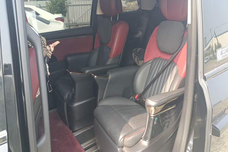 Used GAC Trumpchi E9 2023 E9 Master Model Left Rear Seat