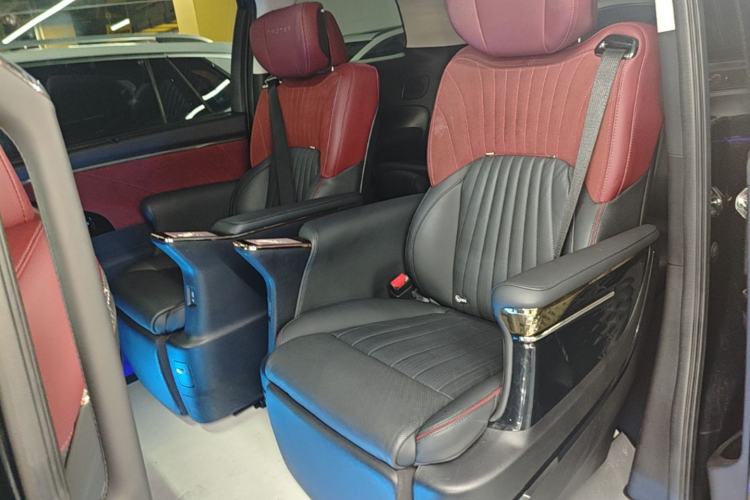 Used GAC Trumpchi E9 2023 E9 Master Model Left Rear Seat