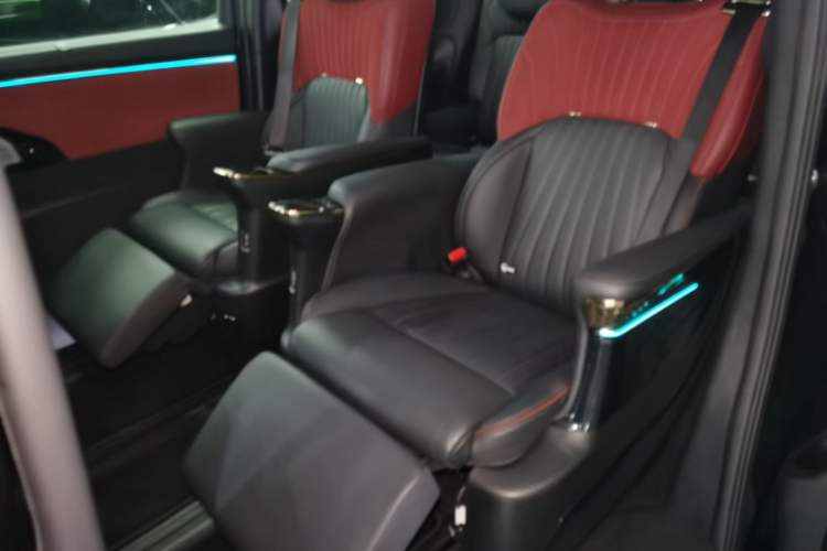 Used GAC Trumpchi E9 2023 E9 Championship Edition Left Rear Seat