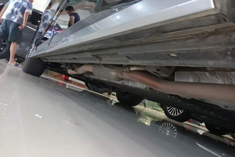 Used GAC Trumpchi E9 2023 E9 Championship Edition Left Side Sill