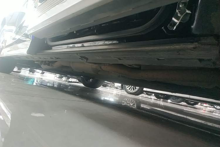 Used GAC Trumpchi E9 2023 E9 Championship Edition Left Side Sill