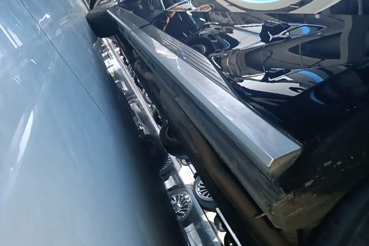 Used GAC Trumpchi E9 2023 E9 Championship Edition Left Side Sill