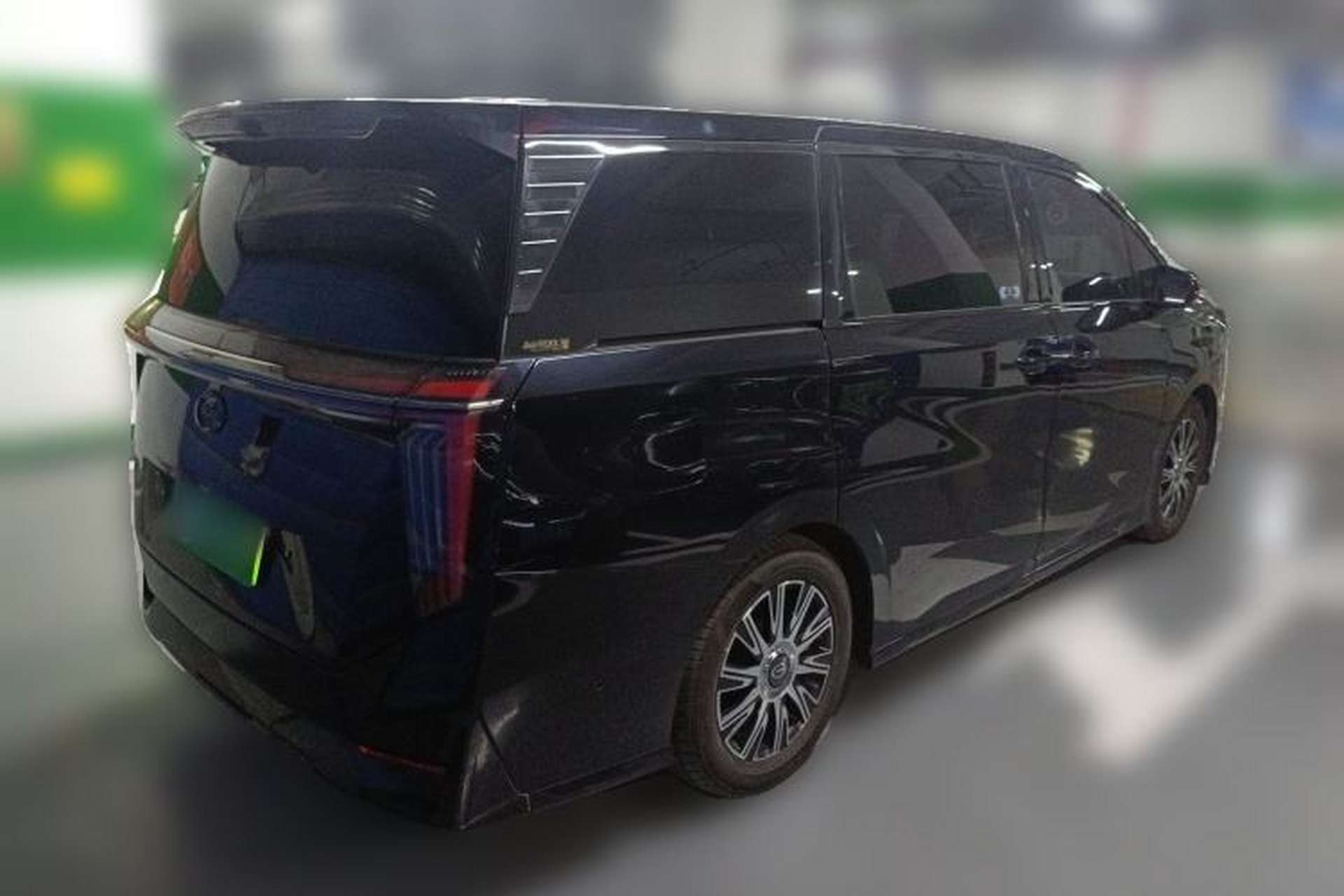 Used GAC Trumpchi E9 2023 E9 Master Model Rear Right 45 Deg