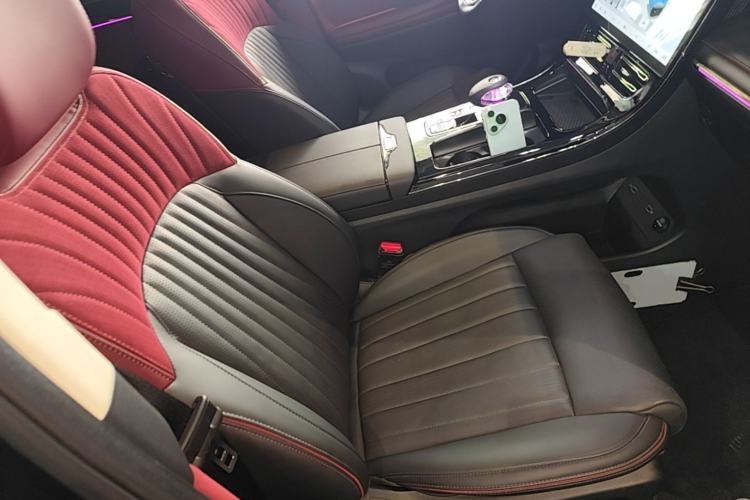 Used GAC Trumpchi E9 2023 E9 Championship Edition Right Front Seat