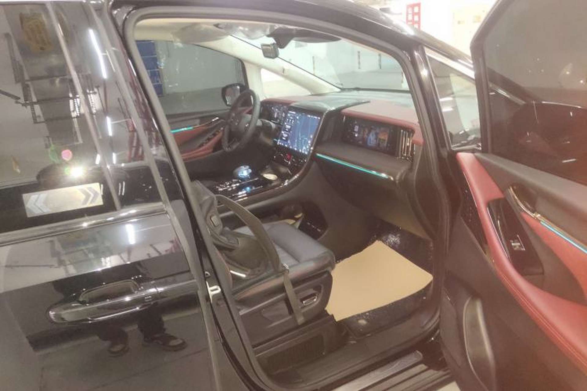Used GAC Trumpchi E9 2023 E9 Master Model Right Front Seat