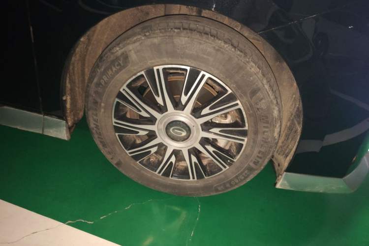 Used GAC Trumpchi E9 2023 E9 Championship Edition Right Front Wheel Hub