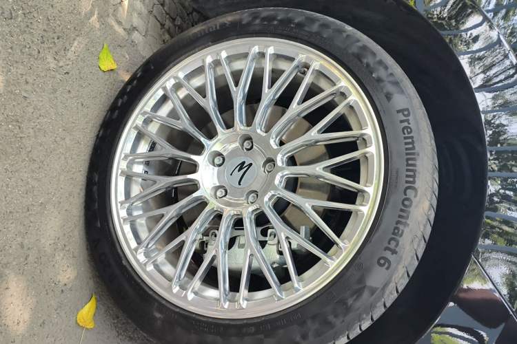 Used GAC Trumpchi E9 2023 E9 Championship Edition Right Front Wheel Hub