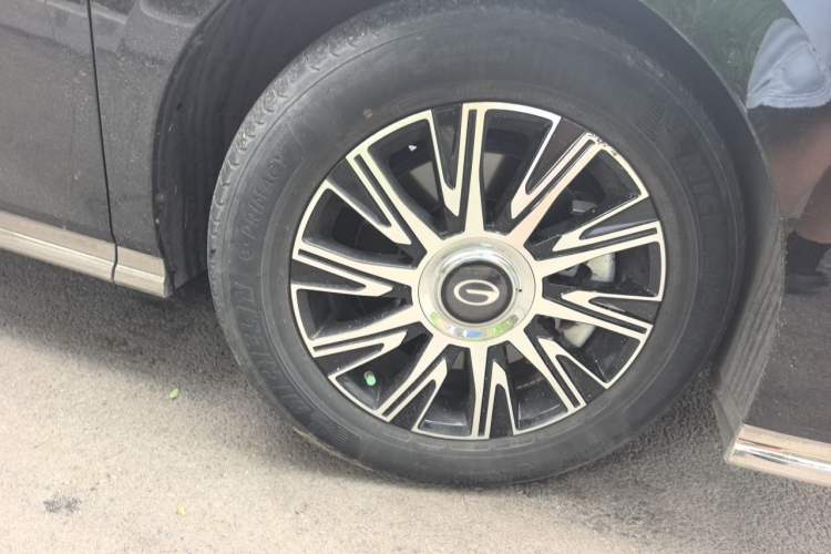 Used GAC Trumpchi E9 2023 E9 MAX Right Front Wheel Hub