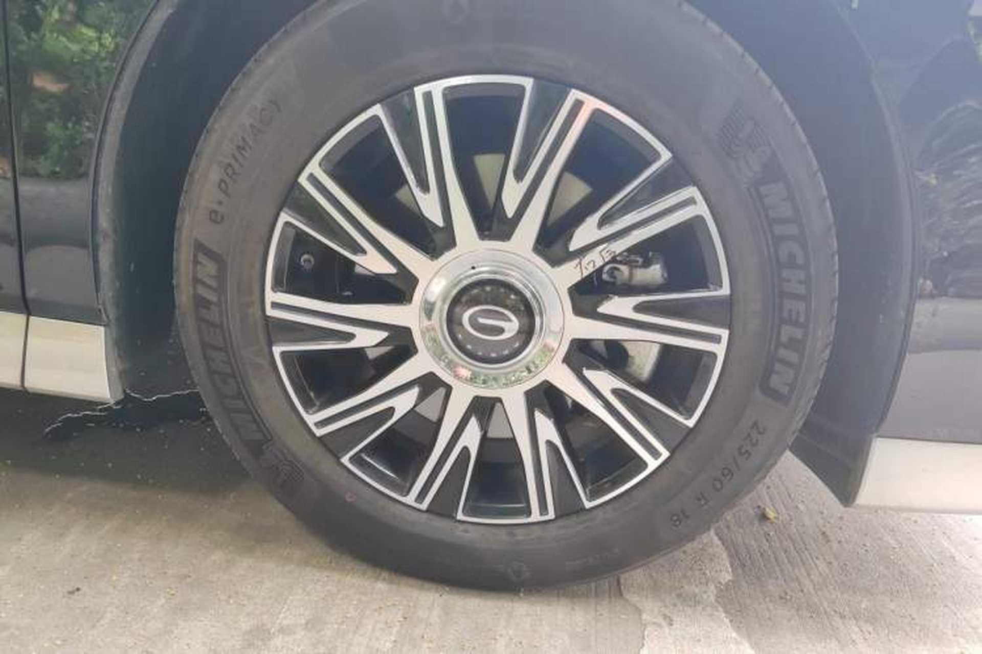 Used GAC Trumpchi E9 2023 E9 Master Model Right Front Wheel Hub