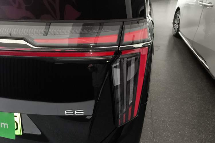 Used GAC Trumpchi E9 2023 E9 MAX Right Rear Taillight