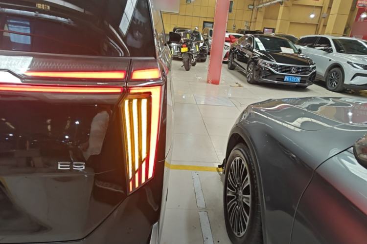 Used GAC Trumpchi E9 2023 E9 Championship Edition Right Rear Taillight