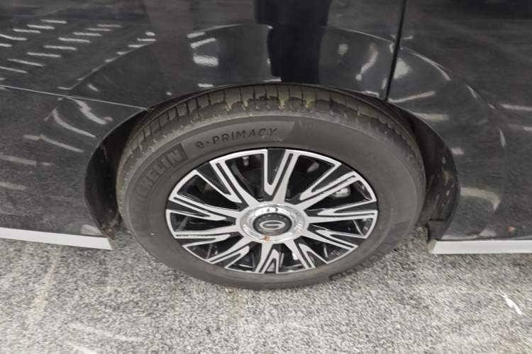Used GAC Trumpchi E9 2023 E9 Master Model Right Rear Wheel Hub
