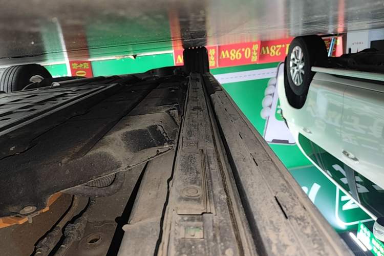 Used GAC Trumpchi E9 2023 E9 Championship Edition Right Side Sill
