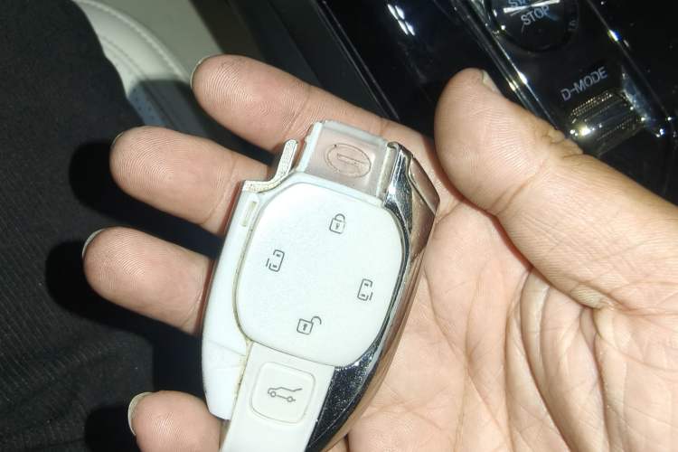 Used GAC Trumpchi E9 2023 E9 Master Model Vehicle Key