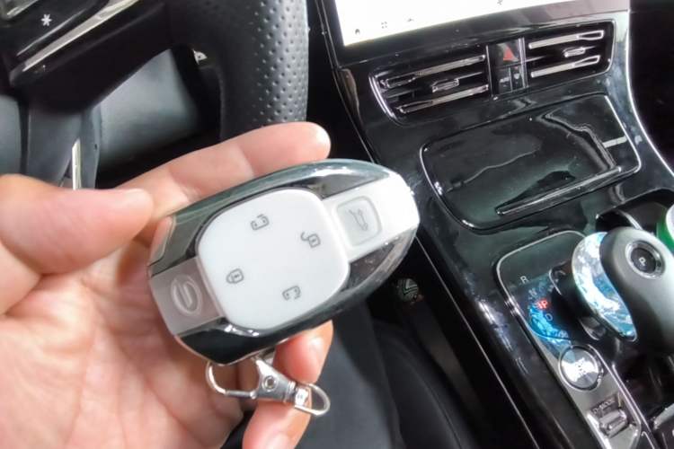 Used GAC Trumpchi E9 2023 E9 PRO Vehicle Key