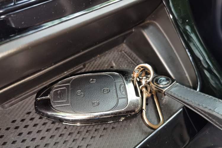 Used GAC Trumpchi E9 2023 E9 Master Model Vehicle Key