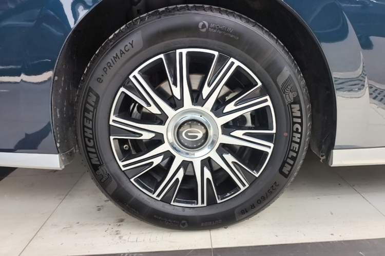 Used GAC Trumpchi E9 2023 E9 Master Model Exterior 5
