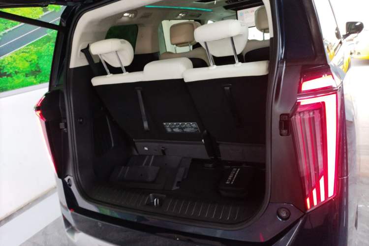 Used GAC Trumpchi E9 2023 E9 Master Model Trunk