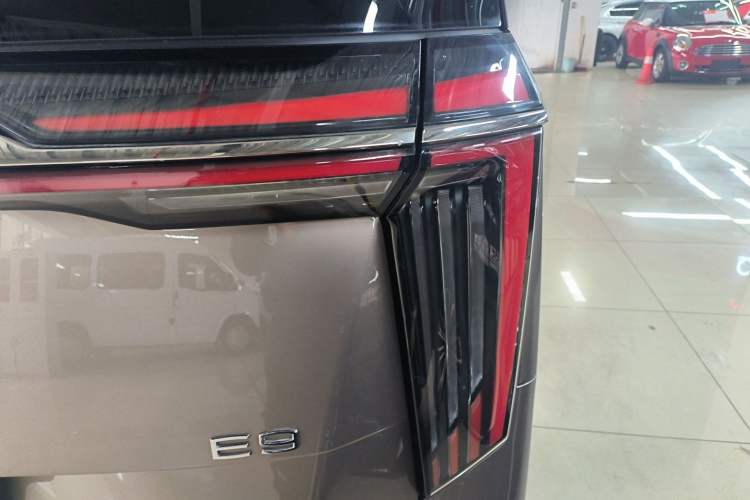 Used GAC Trumpchi E9 2023 E9 MAX Right Rear Taillight