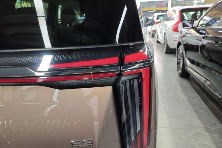 Used GAC Trumpchi E9 2023 E9 MAX Right Rear Taillight