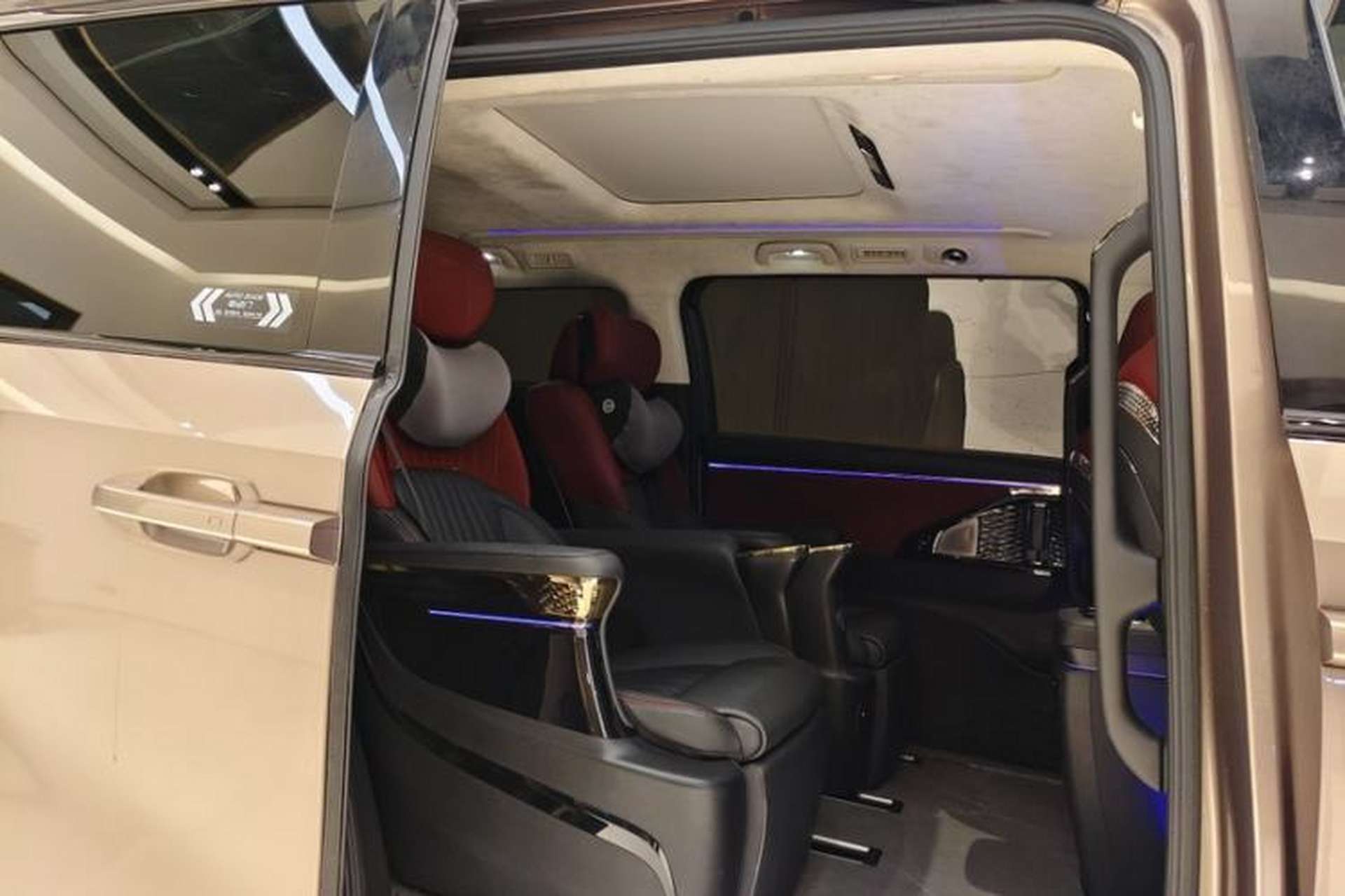 Used GAC Trumpchi E9 2023 E9 Championship Edition Interior 7