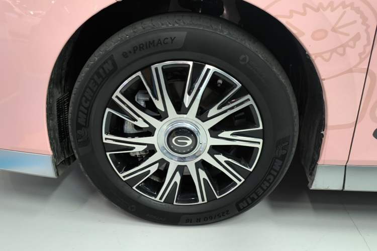 Used GAC Trumpchi E9 2023 E9 Championship Edition Left Front Wheel Hub