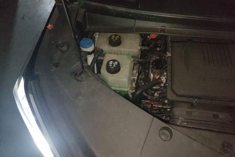 Used GAC Trumpchi E9 2023 E9 Master Model Engine Bay Right