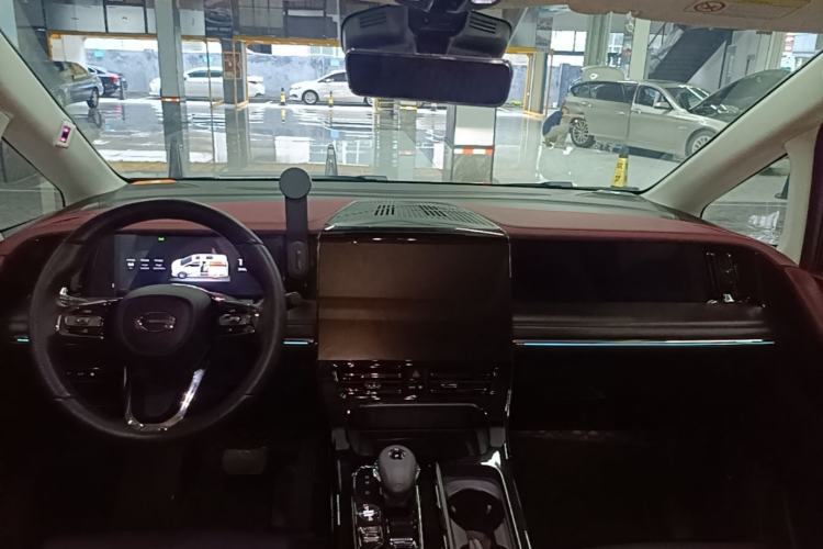 Used GAC Trumpchi E9 2023 E9 Master Model Center Console